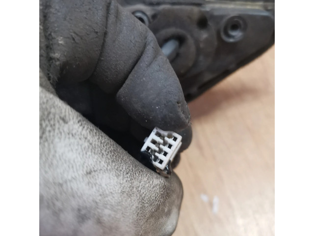 Зеркало электрическое левое Mitsubishi Galant 1993-1996 года