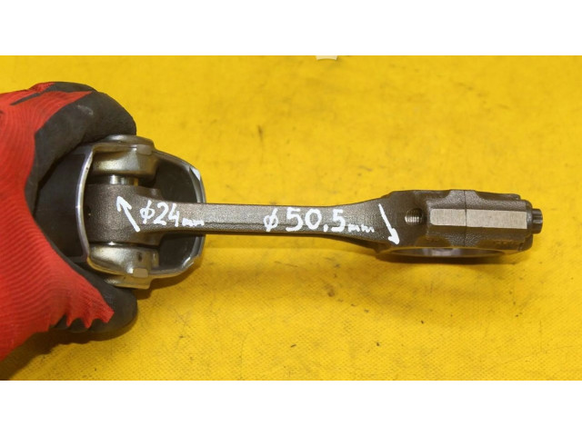  Поршень с шатуном    Skoda Fabia Mk1 (6Y)  