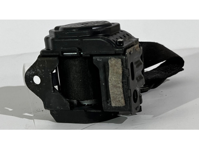 Задний ремень безопасности