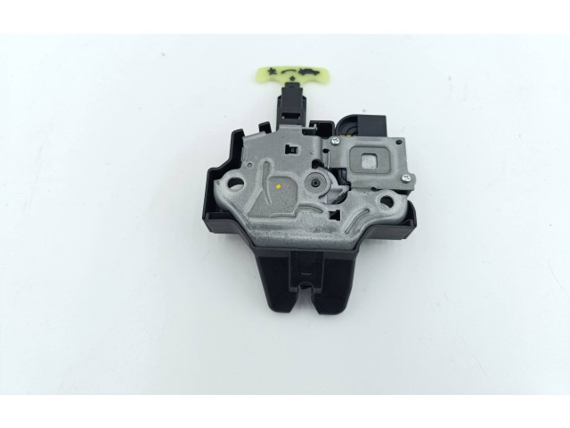 Zámek zadních dveří Subaru Legacy VII 2021