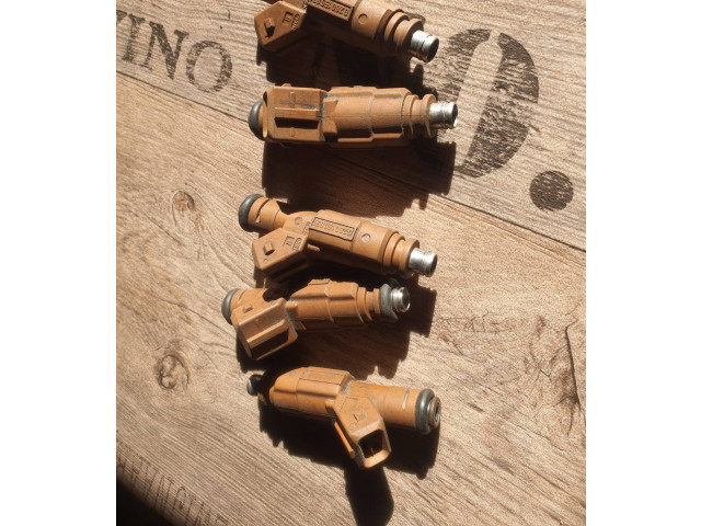 Форсунка 0280155831, 9186340    Volvo S80   