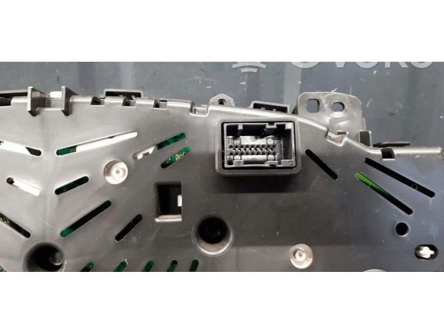 Панель приборов Fiat 500L