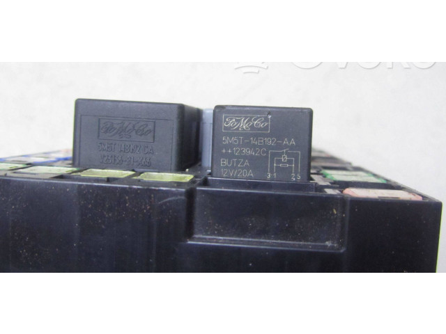 Блок предохранителей BK2T-14A175-CA Ford Tourneo Custom