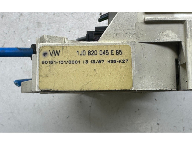 Блок управления климат-контролем 1J0820045E, 1J0820045E   Skoda Octavia Mk1 (1U)