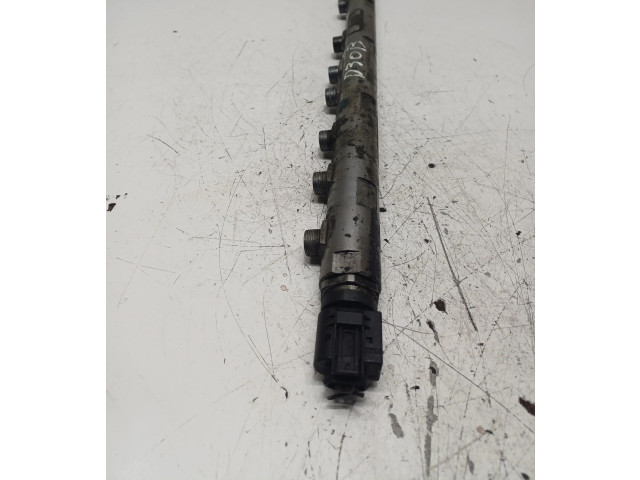 Vstřikovací lišta 7585411, 1353758541113 BMW X5 F15