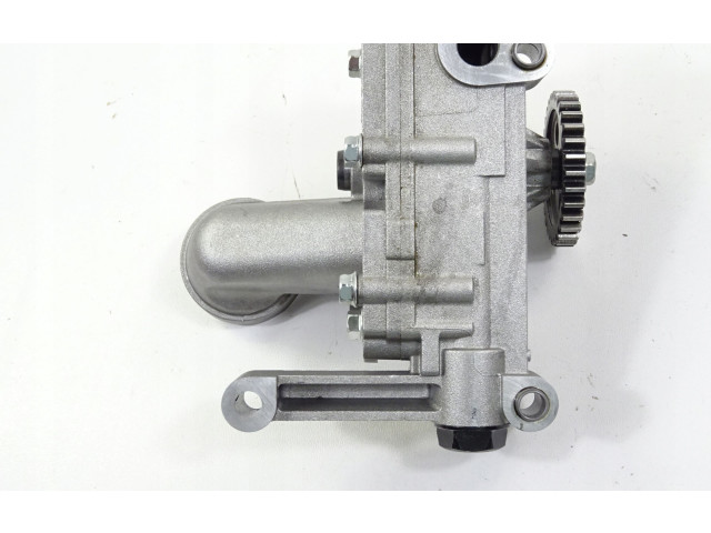 Čerpadlo oleje    Mitsubishi Outlander   