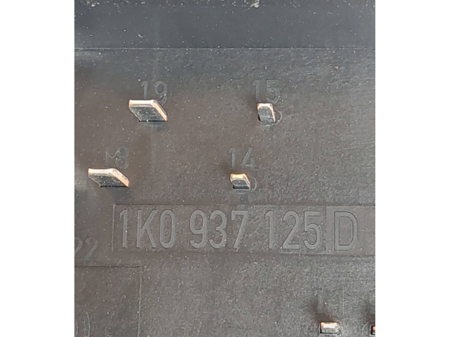   Pojistková skříňka 1K0937125D   Volkswagen Caddy 2012