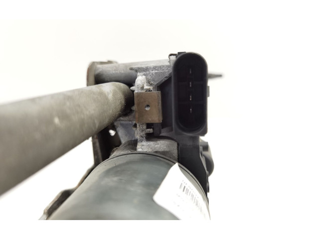 Моторчик дворников 3397020651, 1Z1955023C Skoda Octavia Mk2 (1Z)