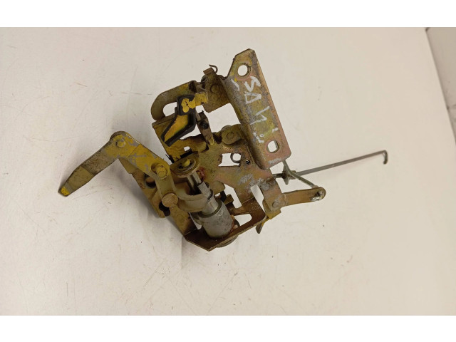 Замок багажника 721843654B    Volkswagen Transporter - Caravelle T4 1991 - 2003 года