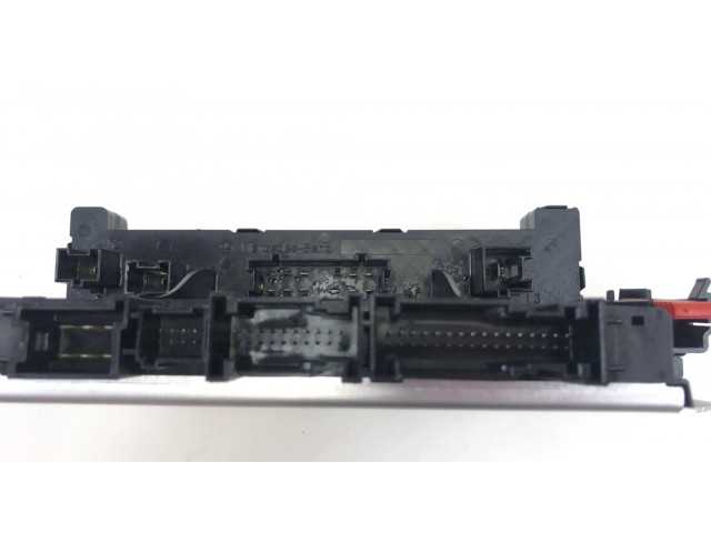 Pojistková skříňka 05045139, A2305454032 Mercedes-Benz SL R230 2002