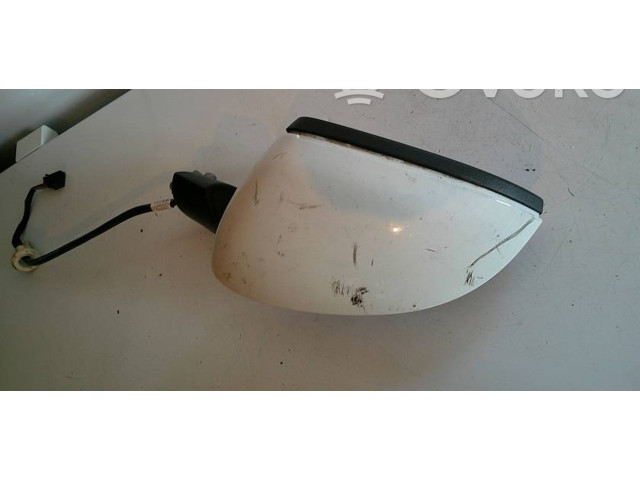 Зеркало электрическое Volkswagen Golf VIII 2019 - года