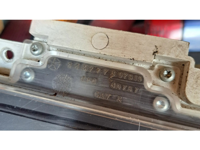 Přístrojová deska Chrysler Voyager 1995 443777307910