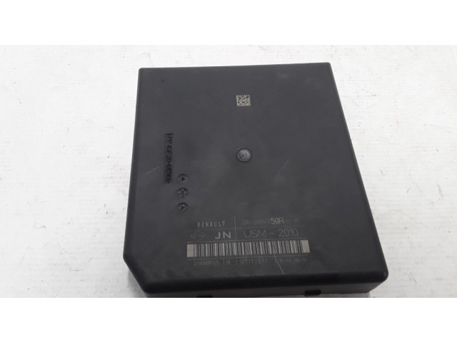Pojistková skříňka 284B64259R Renault Zoe 2012