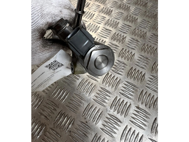 Топливная рампа 31303612   Volvo XC90  