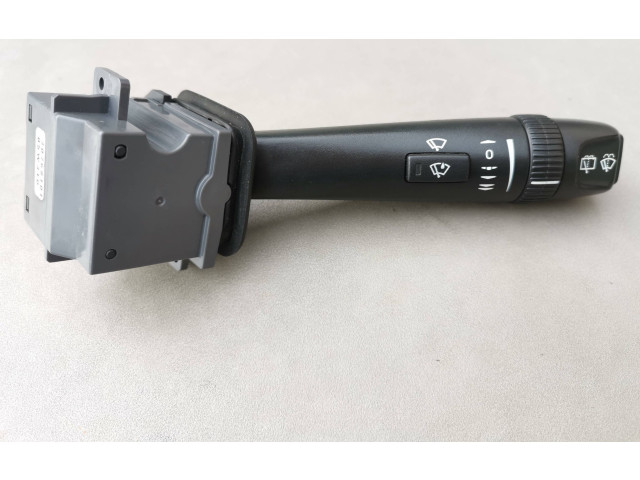 Ручка стеклоочистителей 30768101, 05W31D Volvo V70