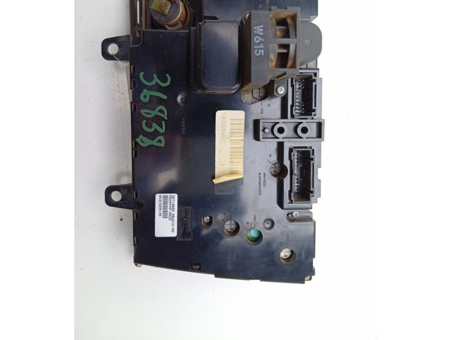 Блок управления климат-контролем 3070682 Volvo XC90