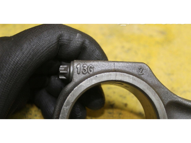  Поршень с шатуном    Jeep Cherokee III KJ  