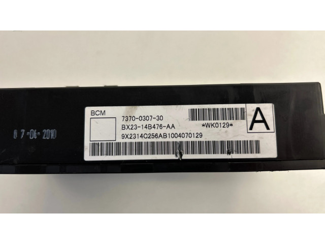 Блок предохранителей 7370030730, 8X2303B476AA Jaguar XF X250