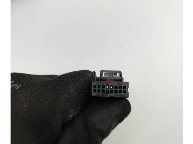 Зеркало электрическое Skoda Octavia Mk3 (5E) 2013 - 2019 года