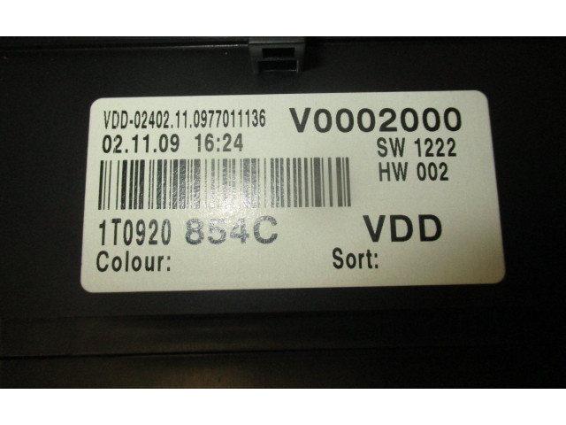 Přístrojová deska  Volkswagen Caddy 2009 1T0920854C  