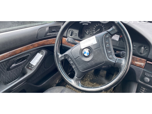 Volant BMW 5 E39 2000 32342229103