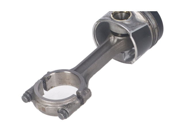 Шатун  04L105401A    Volkswagen Transporter - Caravelle T6  