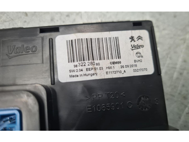 Блок комфорта 9832228080, 03217070 Citroen Berlingo