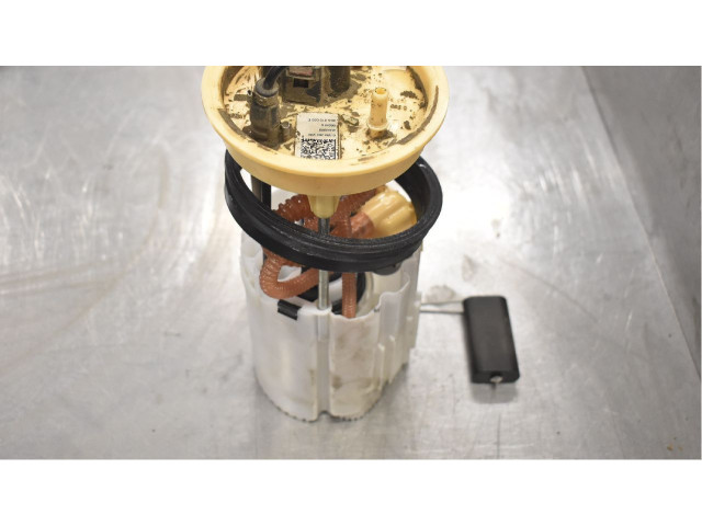 Vstřikovač 2K5919050E Volkswagen Caddy CUUD