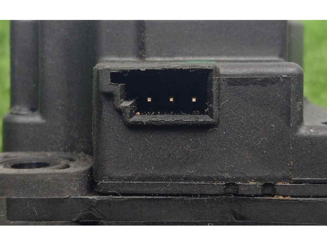 Вентилятор печки    3.PINES   Volvo S60