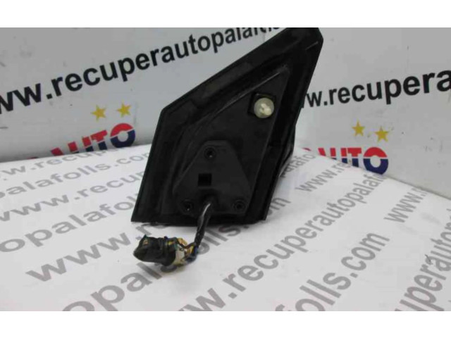 Зеркало электрическое Mitsubishi Space Wagon 1992 - 1998 года