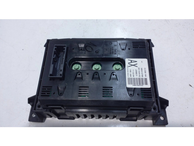 Экран/ дисплей / маленький экран