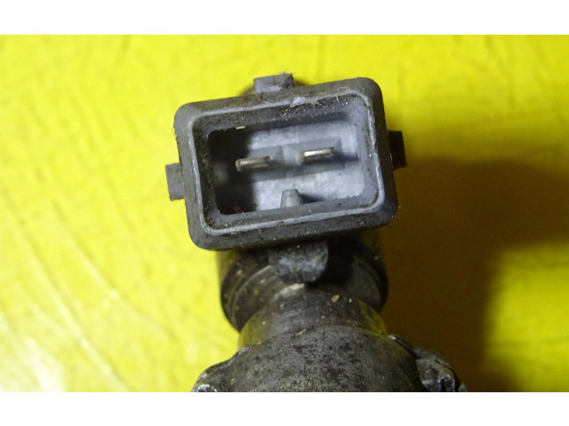 Топливная рампа 036133319   Volkswagen Golf IV  