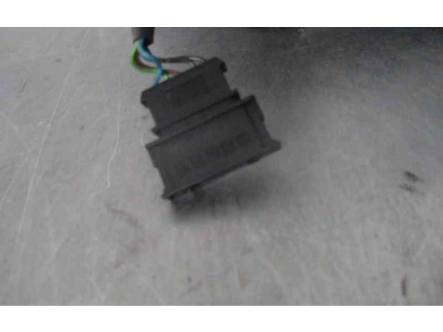 Зеркало электрическое Skoda Octavia Mk1 (1U) 1996 - 2004 года