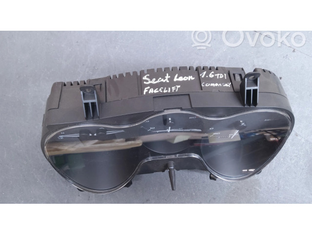 Přístrojová deska Seat Leon (1P) 2005 1P0920910G, A2C53279951