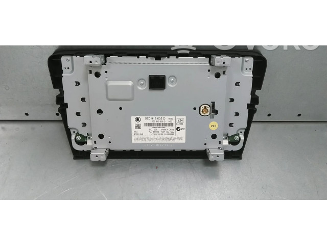 Дисплей 5E0919605D Skoda Octavia Mk3 (5E)