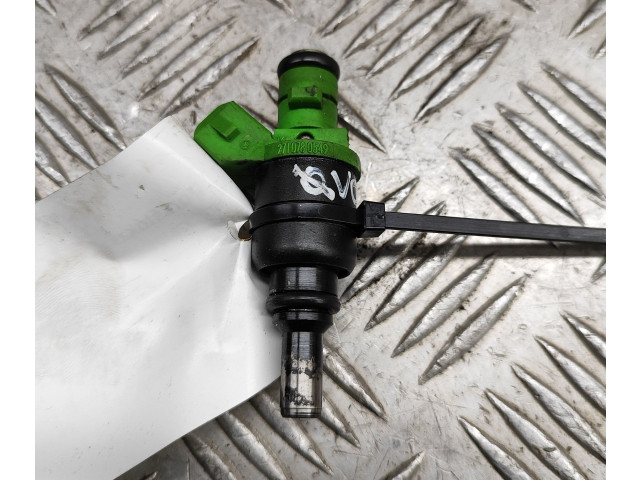 Vstřikovač A2710780549 Mercedes-Benz C W204 M 271.820