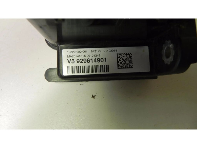   Pojistková skříňka 929614901, VD6910   BMW 1 F20 F21 2012