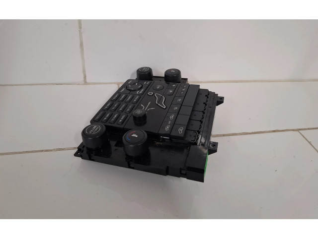 Блок управления климат-контролем 30774365, MC38EB00014   Volvo S80