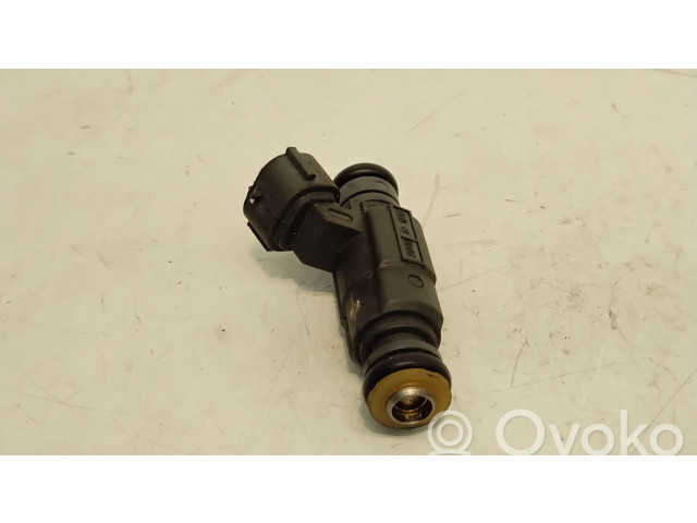 Vstřikovač 353102C100 Hyundai Genesis pro benzínový motor 2.0 1039