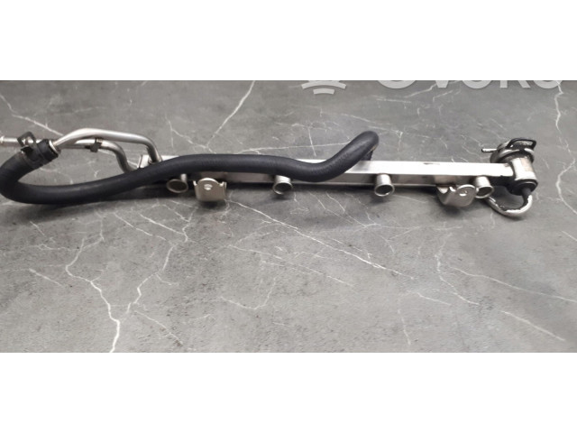 Топливная рампа 06a133317e   Volkswagen Golf IV  