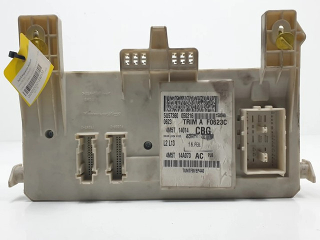 Pojistková skříňka 30S519094205, 4M5T14014CBG Ford Focus 2005