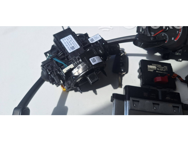 Комплект зажигания 04E907309BH, 517920740C Volkswagen Golf Sportsvan