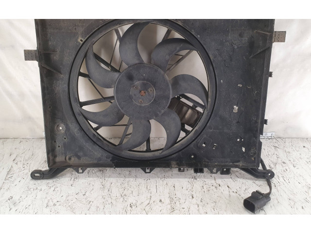 Вентилятор радиатора     30680512, 041219    Volvo V70 