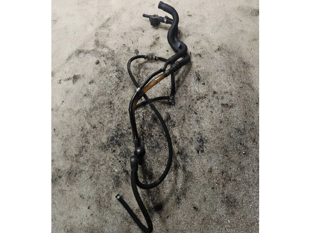 Топливная рампа    Audi A6 S6 C5 4B  