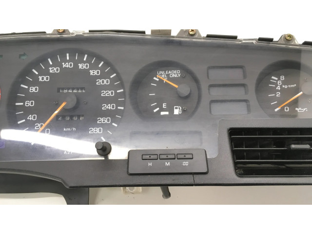 Přístrojová deska Toyota Supra A80 1993 830101B602