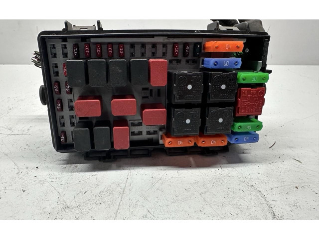 Блок предохранителей 51775622, 51775622 Fiat Grande Punto