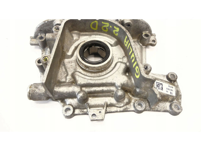 Масляный насос 55268532 552778550, 80203064 Alfa Romeo Stelvio 2.2