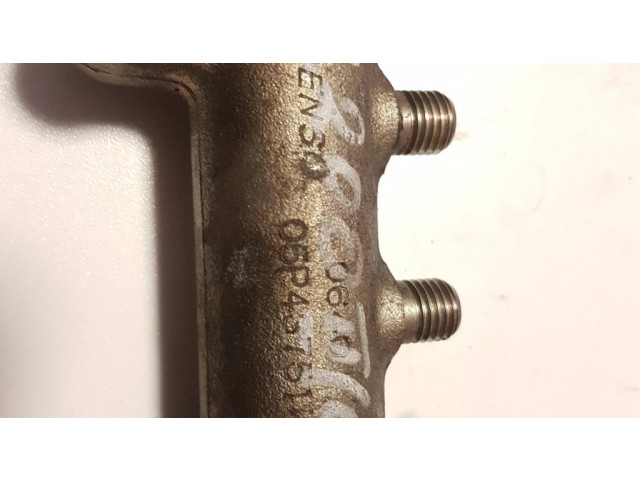 Vstřikovací lišta 45PP31, 12041637278 Mitsubishi L200