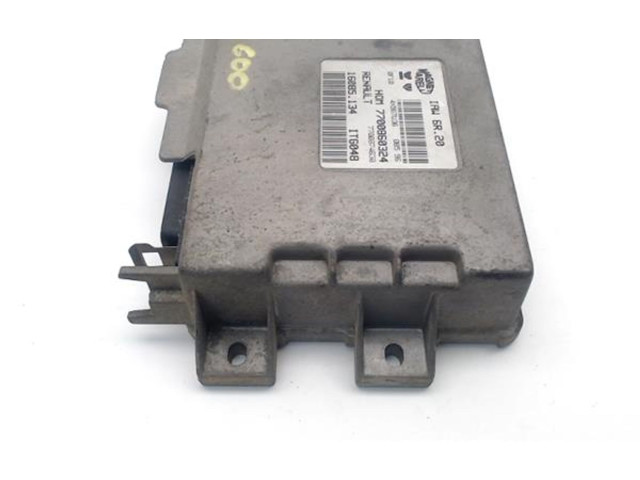 Блок управления 7700860324   Renault Twingo I