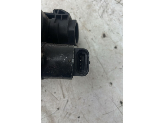 Дроссельная заслонка     Dacia Logan I 